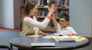 Tutor