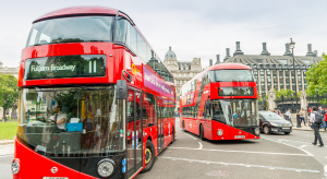 Public transport to Stonehenge from London