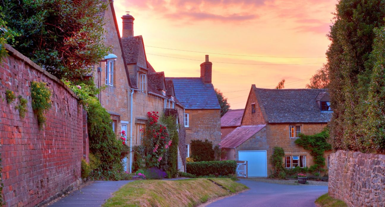 The Best Cotswolds Day Trip from London