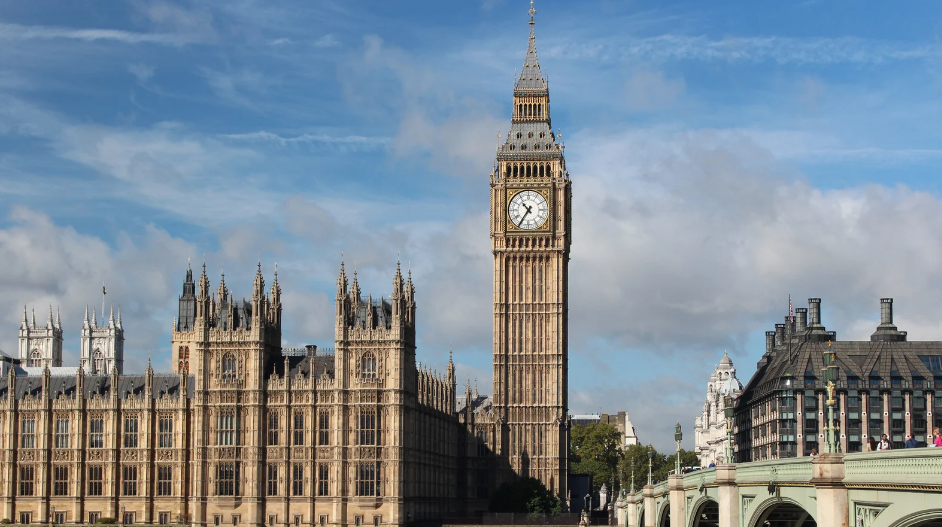 Why Did Shakespeare Move to London? London Business Mag