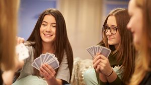 Why 3 Player Card Games Are a Great Way to Bond and Have Fun