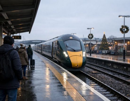 will trains run on new year's day