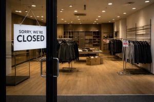 Why Did the Regatta Store in Dundee Close Down