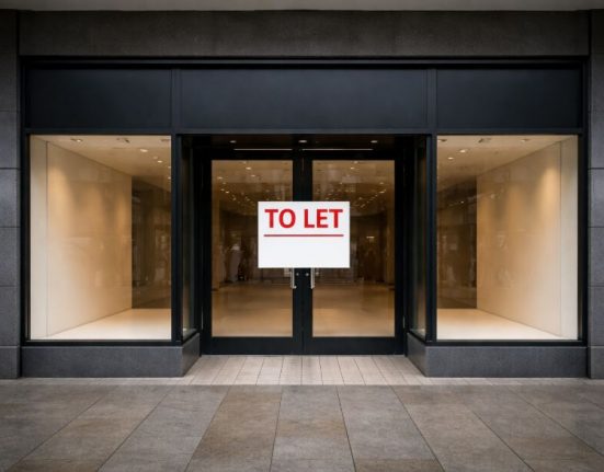 regatta dundee store closure